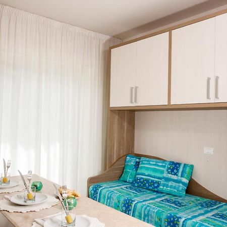 Beach Residence Gabicce Mare Exterior photo